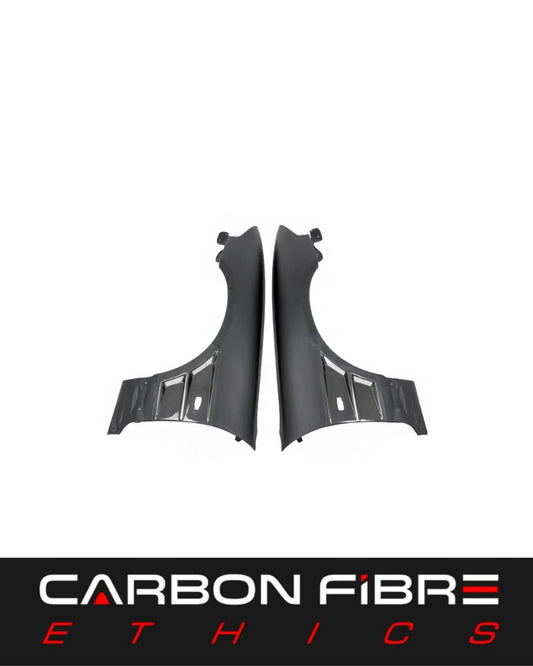 VENTED HALF CARBON FRONT FENDER FOR 1995-1998 NISSAN SKYLINE R33 GTR